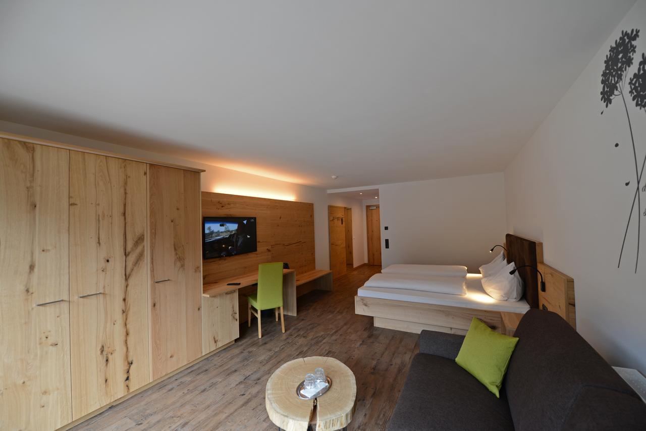 Naturhotel Haller Racines Esterno foto