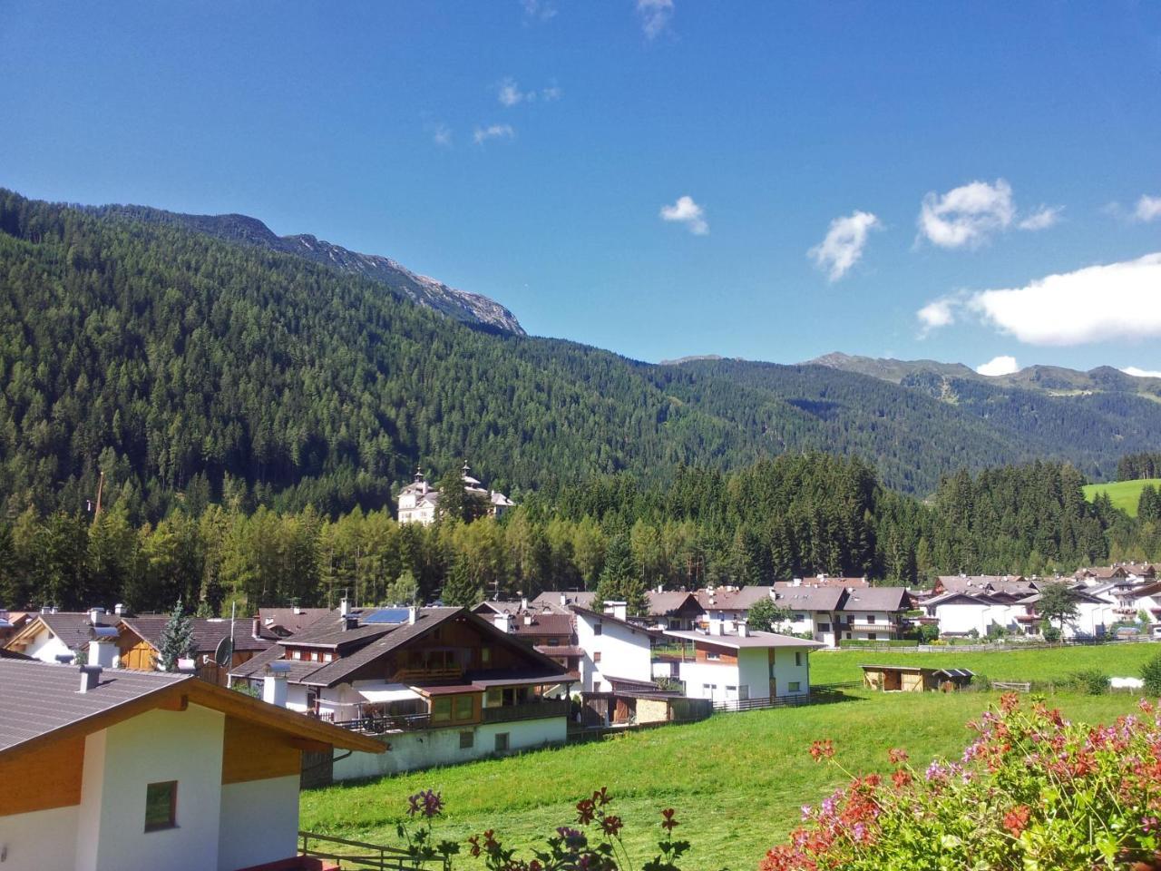 Naturhotel Haller Racines Esterno foto
