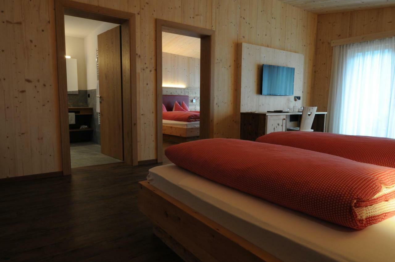 Naturhotel Haller Racines Esterno foto